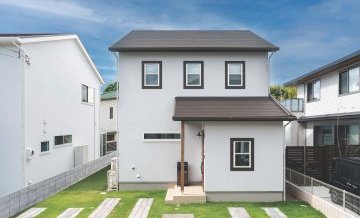 （動画付）ダークトーンコーディネートで大人シックなMamanの家